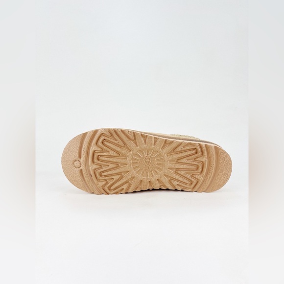 Brand New Women's Ugg Tasman Slip-Ons - Picture 9 of 9